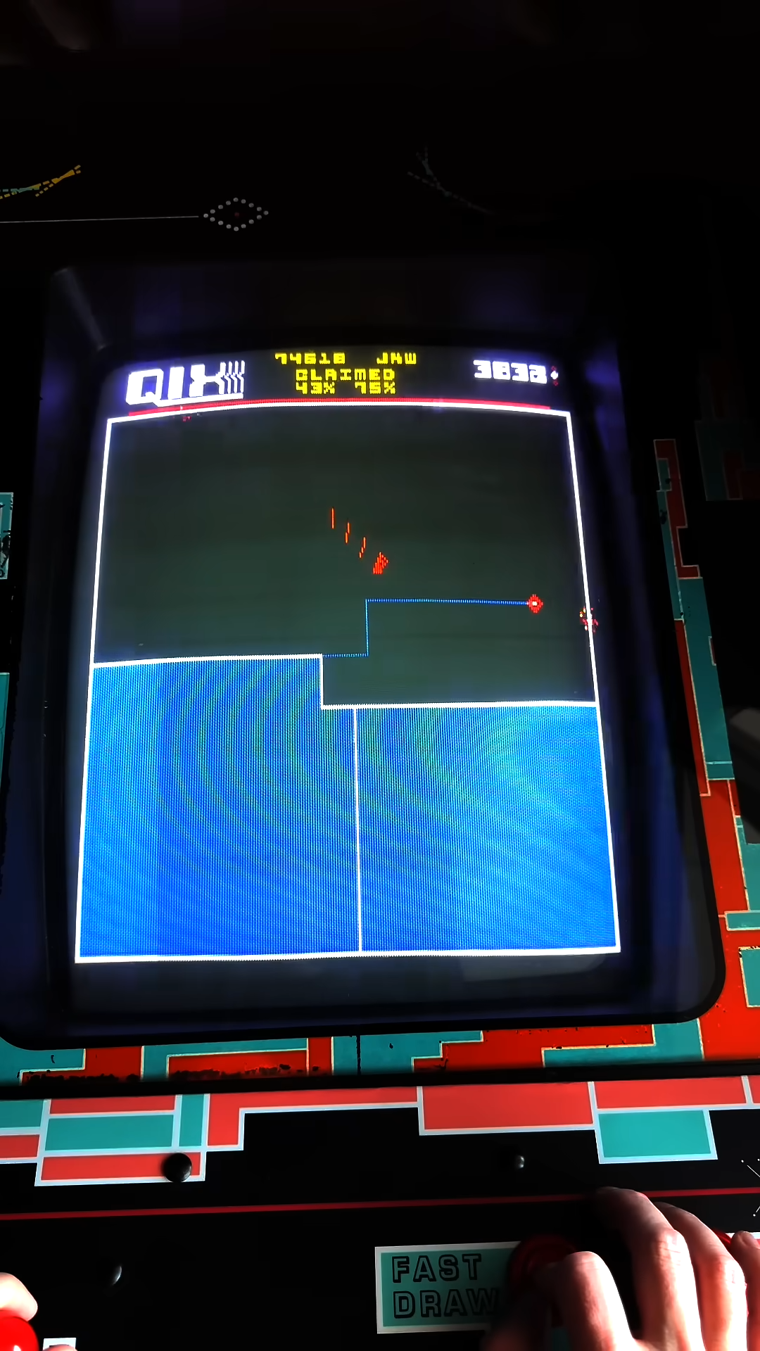 Qix arcade large chunks