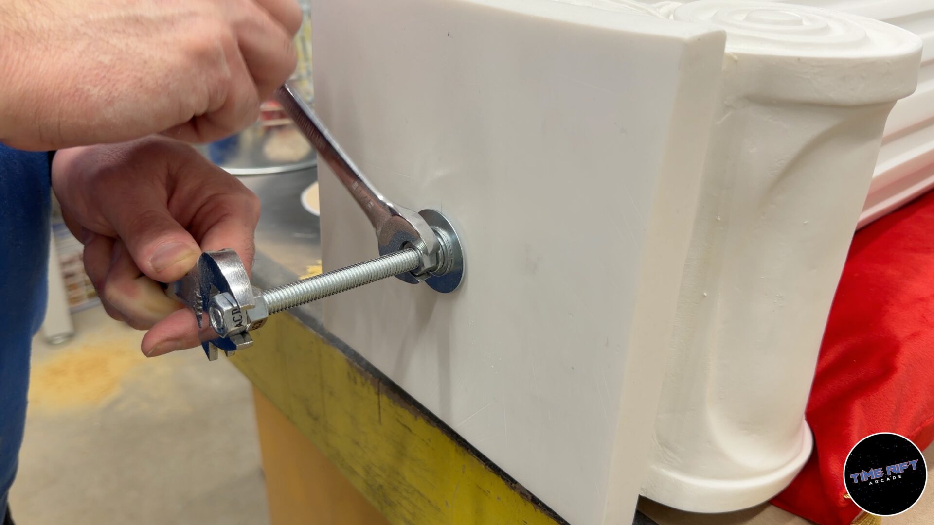 Bolting the bucket to the Pedestal